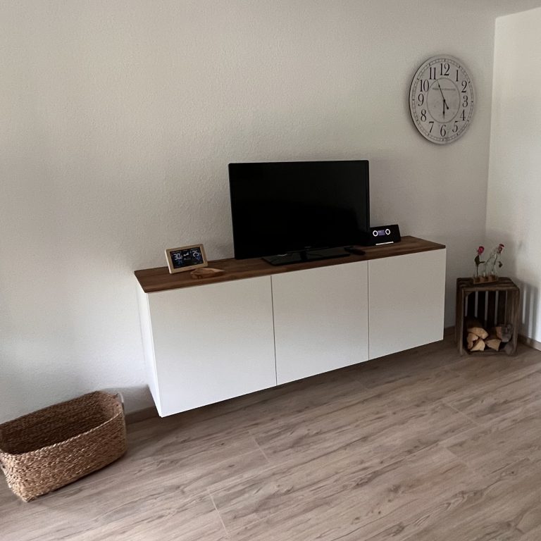 Casa Heckl Ferienwohnung Tutzing Traubing Ferienwohnung mit Parkplatz,
Ferienwohnung mit WLAN,
moderne Ferienwohnung Bayern,